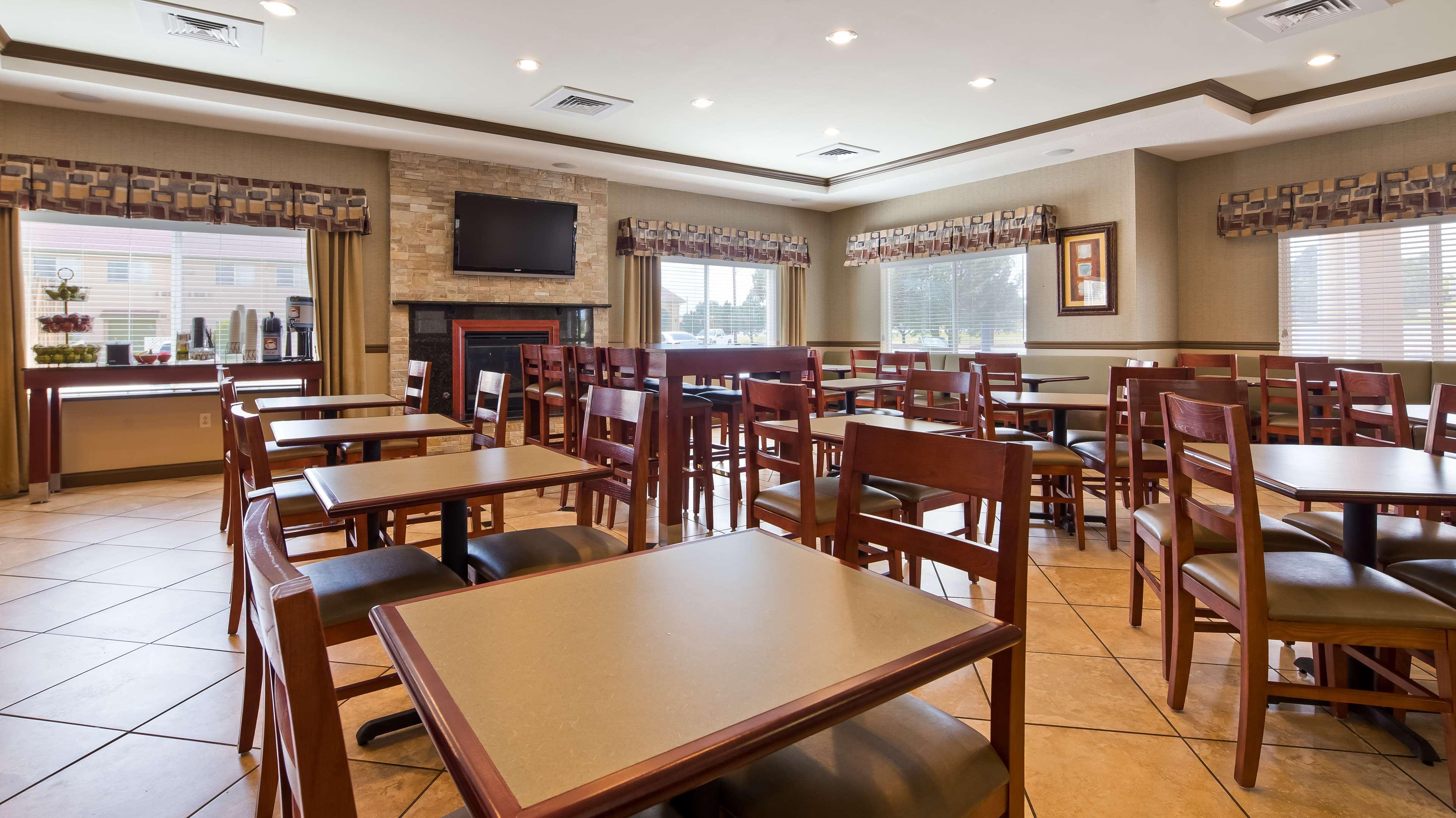 Best Western Plus Montezuma Inn And Suites Лас-Веґас Екстер'єр фото